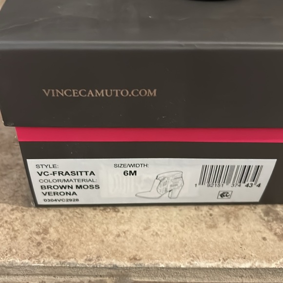 Vince Camuto Frasitta bootie. Light brown/tan color. Size 6. - Picture 2 of 6